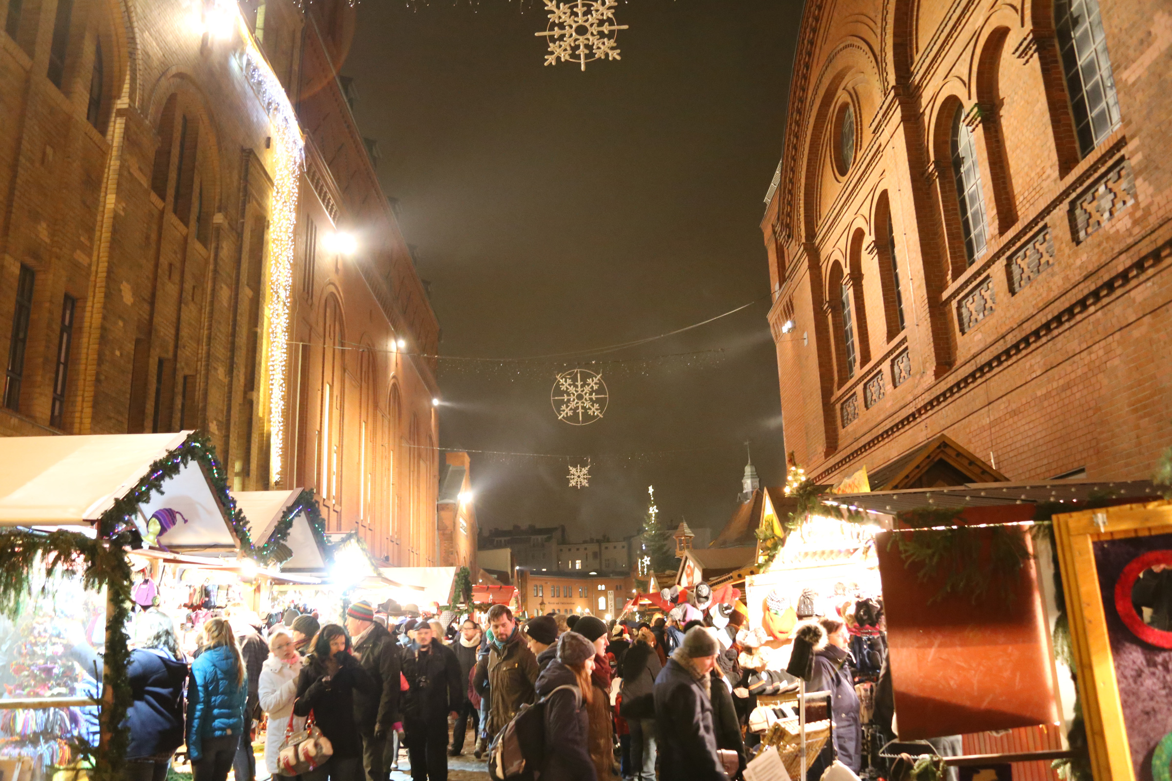 Berlin Christmas Market Lucia at Kulturbrauerei Prenzlauer Berg nuBerlin