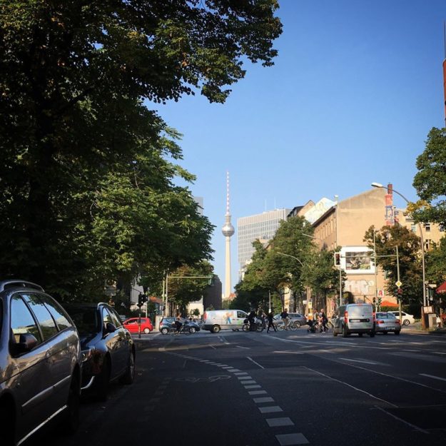 Lindenstrasse, Kreuzberg – Blick auf Fernsehturm